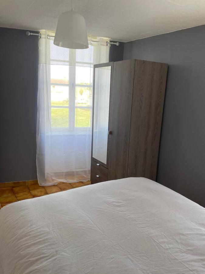 Charmant T2 Au 1Er Dans Residence Avec Parc Arbore Saint-Pierre-le-Moutier Экстерьер фото